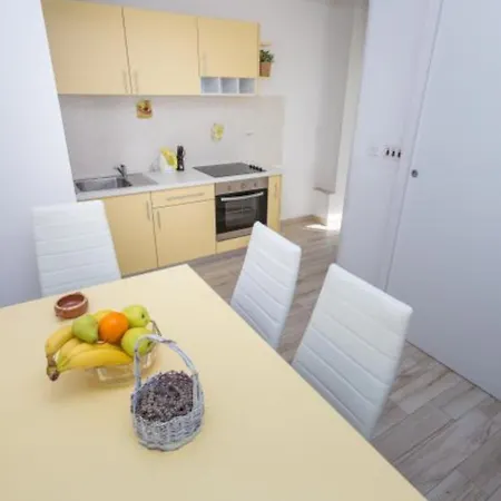Cozy Seaview Retreat A & M Apartment Pirovac